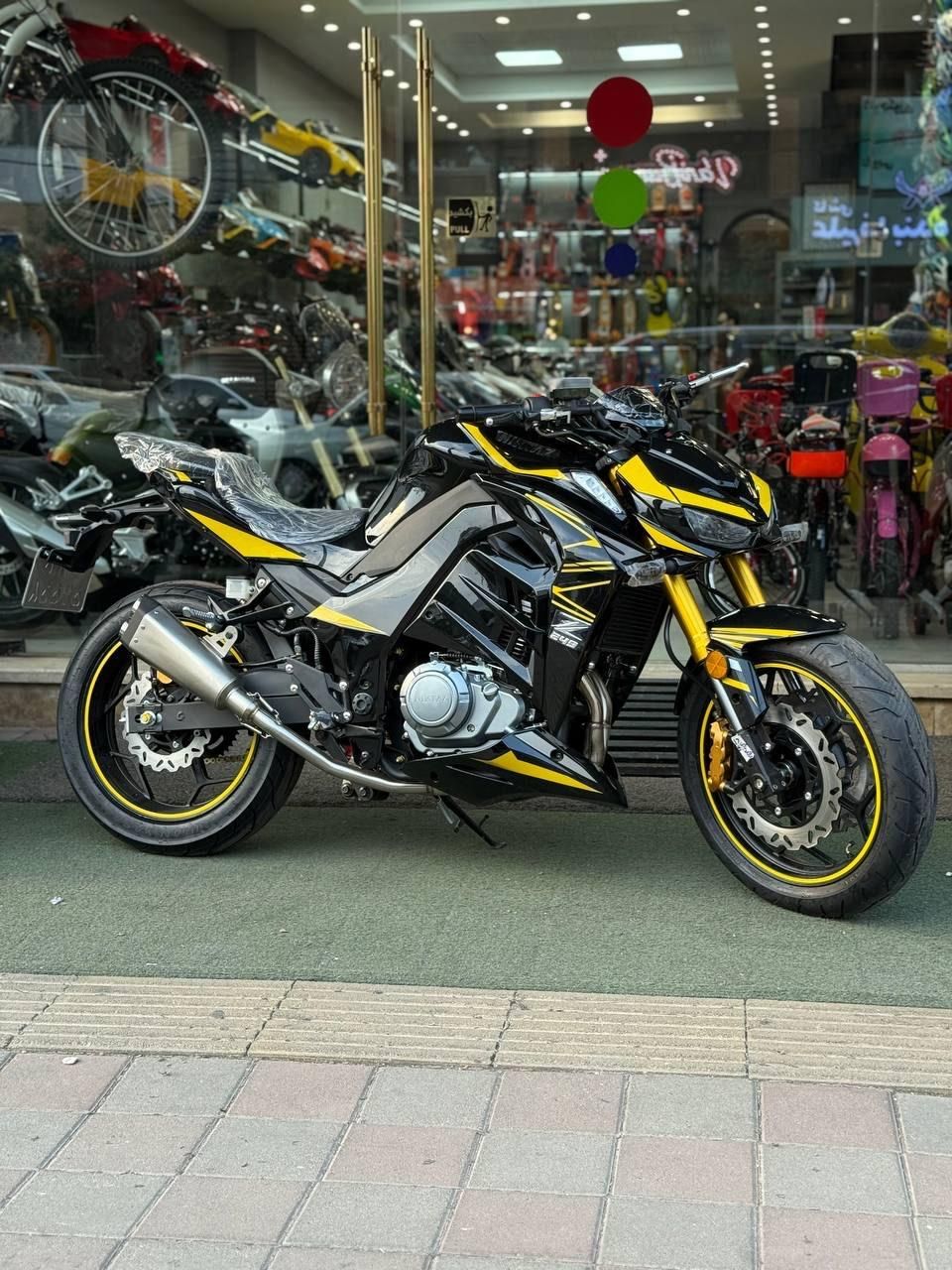 موتورZ250 نیکتاز مدل۱۴۰۴|موتورسیکلت|رشت, گلسار|دیوار