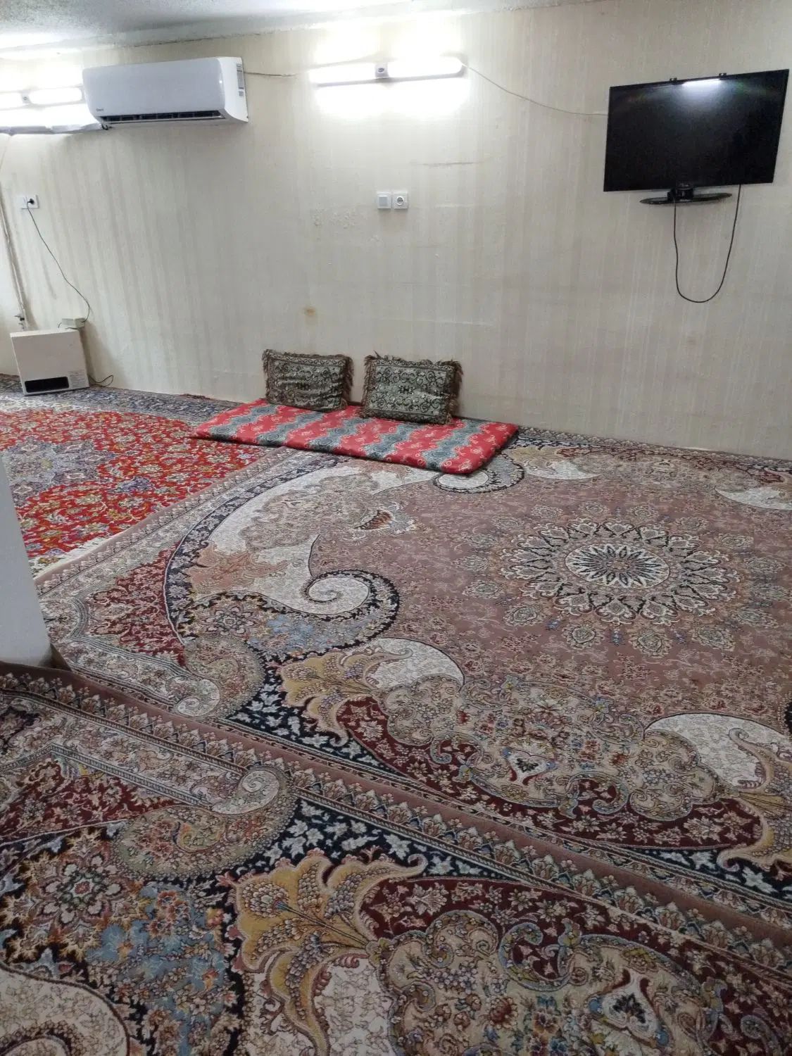سوییت ویلایی تمیزفول باپارکینگ نزدیک بازار وحرم|اجارهٔ کوتاه‌مدت آپارتمان و سوئیت|مشهد, عنصری|دیوار