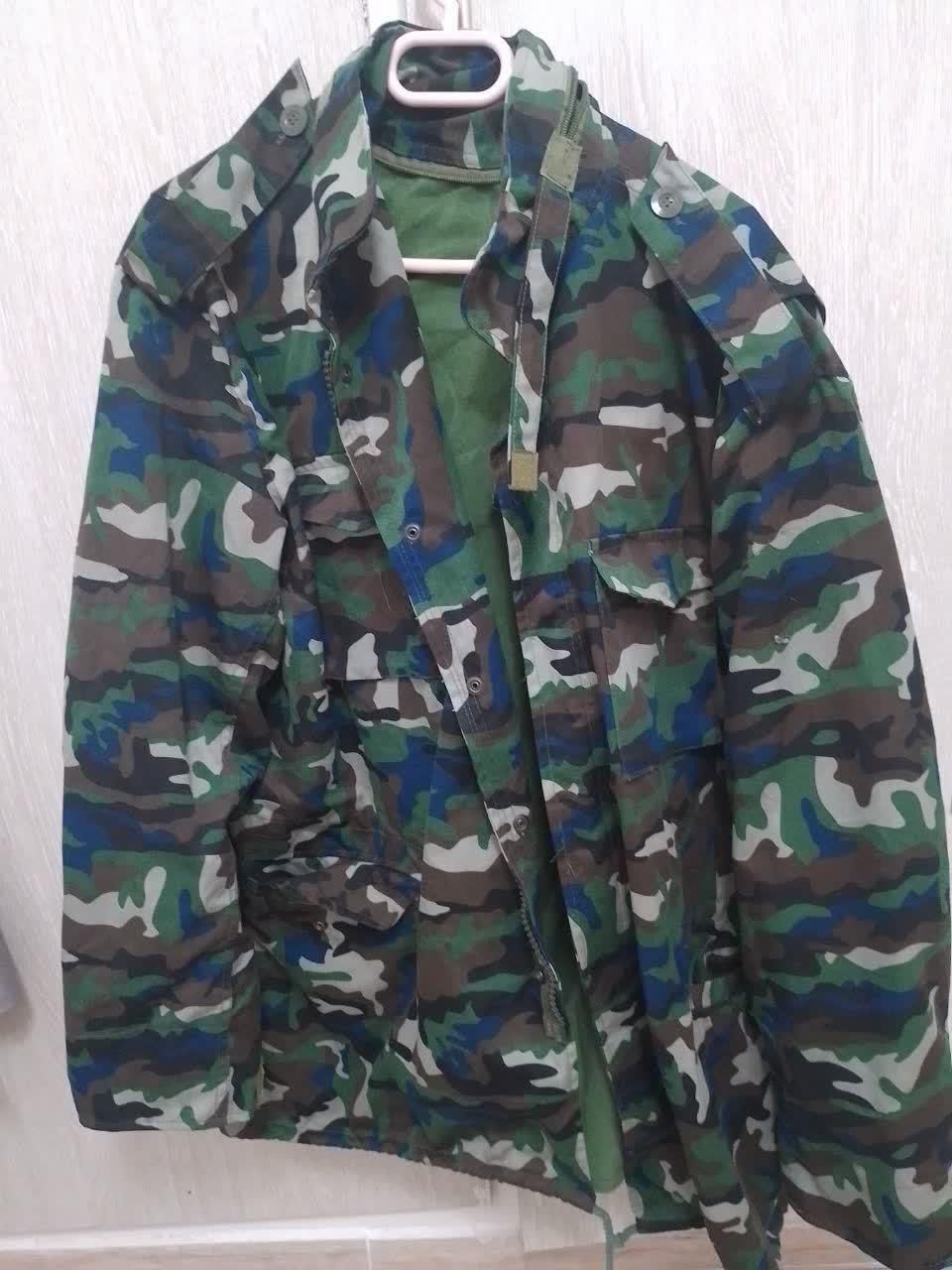 لباس ارتشی|لباس|بروجرد, |دیوار