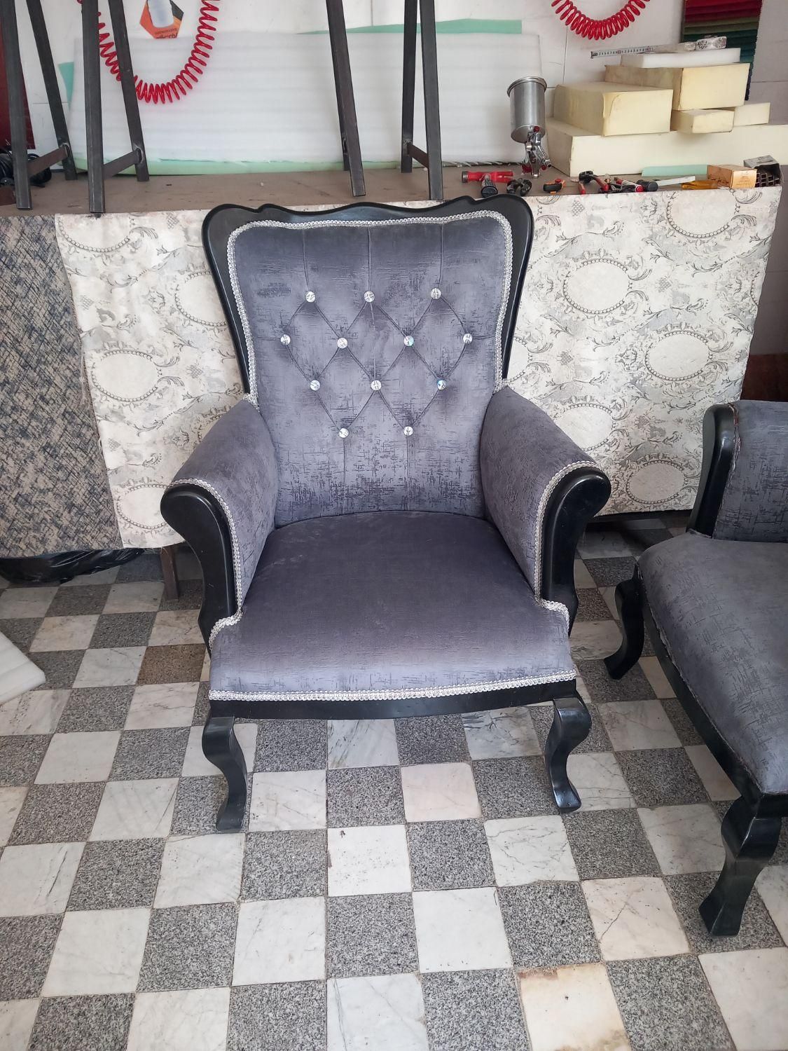 تعمیرات مبل پرستیژ( استیل راحتی کلاسیک)|خدمات پیشه و مهارت|فردیس, منظریه|دیوار