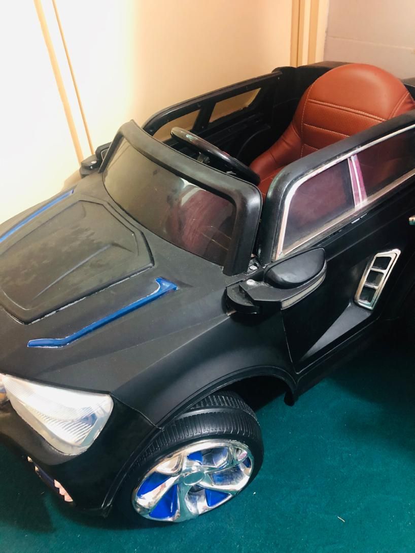 ماشین شارژی شاسی|اسباب‌بازی بچه|برازجان, |دیوار