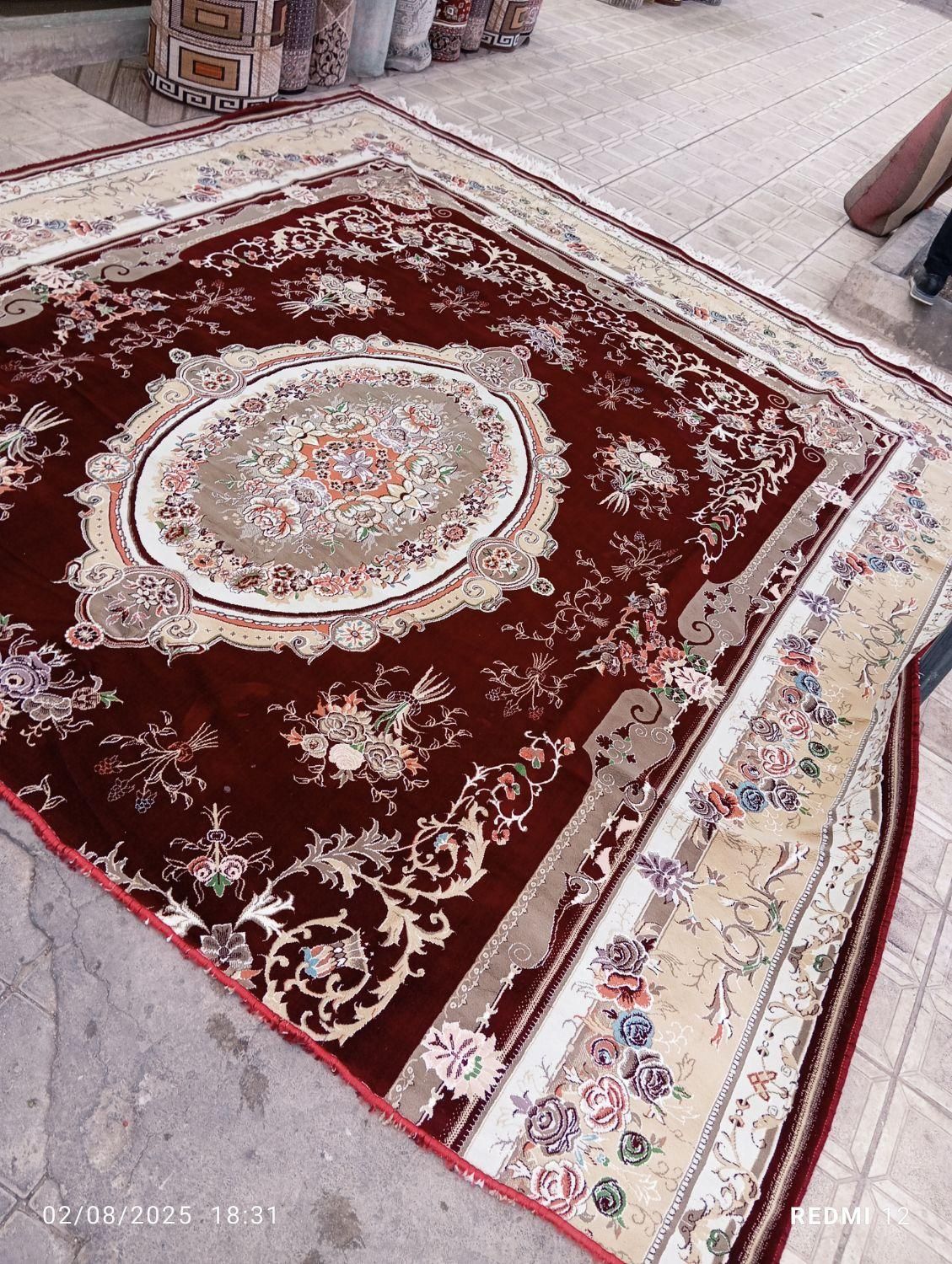 فرش3در3برش خورده تمام نخی سالم سالم|فرش|تبریز, |دیوار