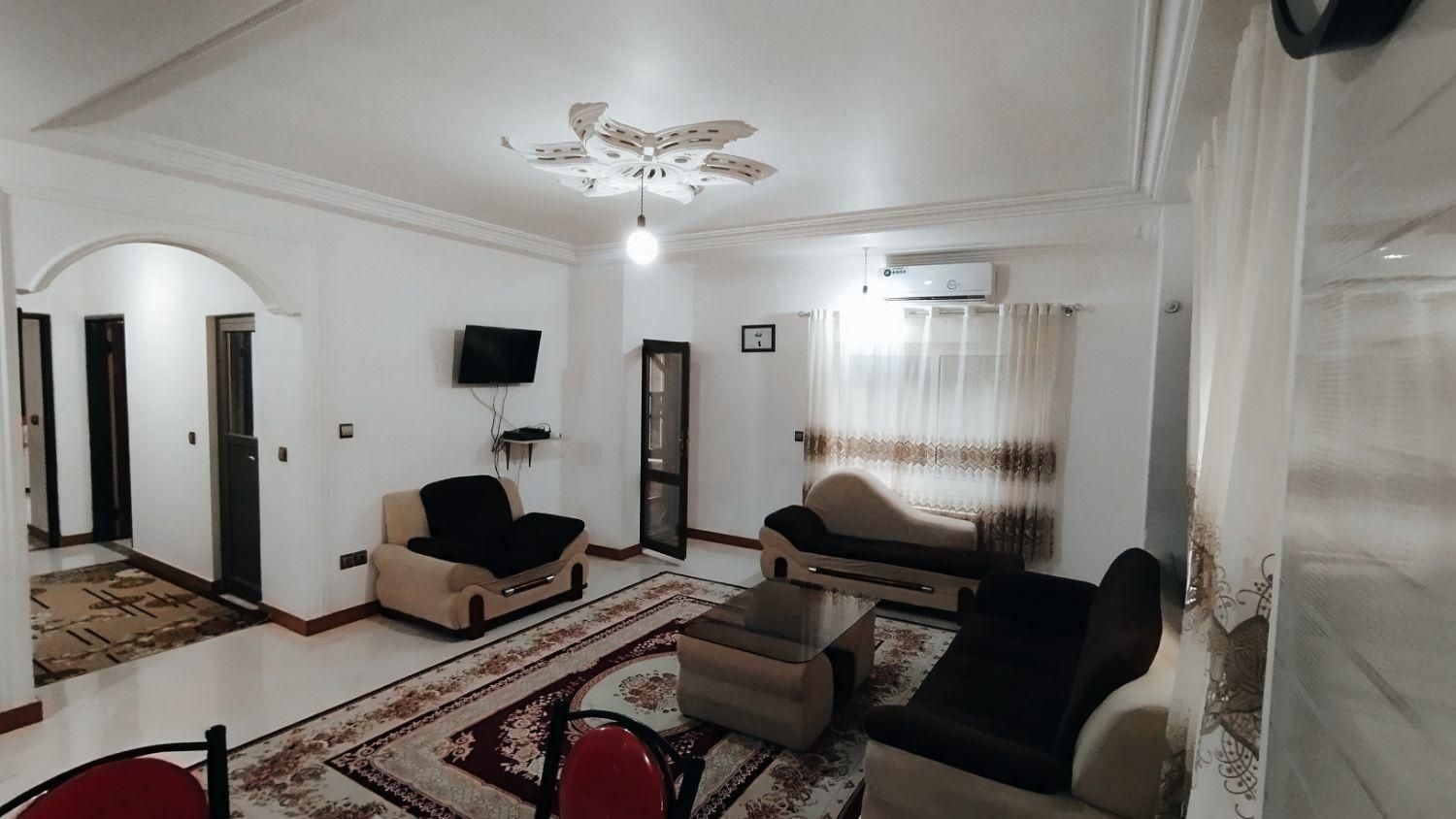 اجاره روزانه آپارتمان ۹۰ متری نزدیکی بلوار کازینو|اجارهٔ کوتاهمدت آپارتمان و سوئیت|رامسر, |دیوار