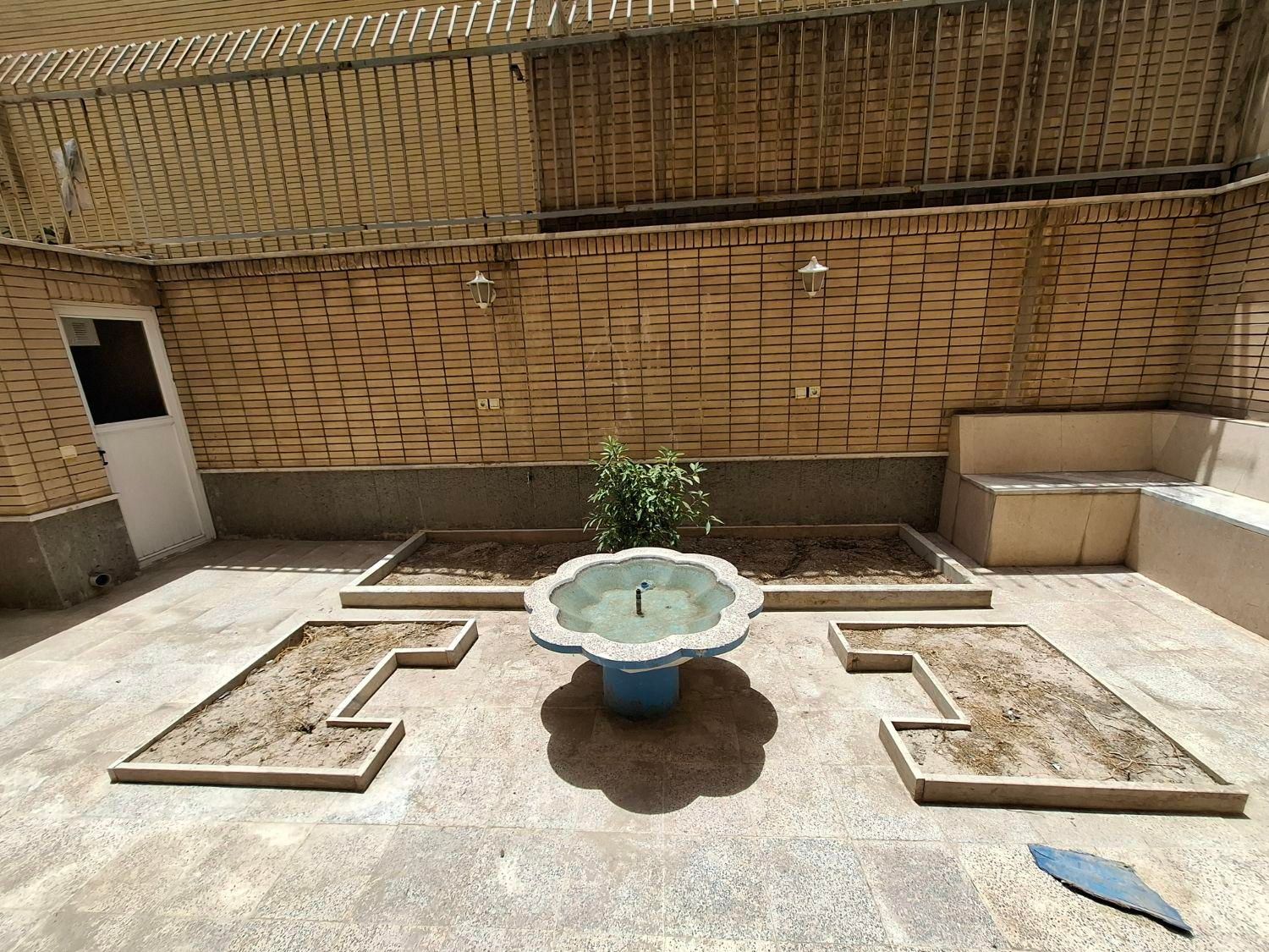 آپارتمان ۲ خواب|اجارهٔ آپارتمان|اصفهان, قلعه طبره|دیوار