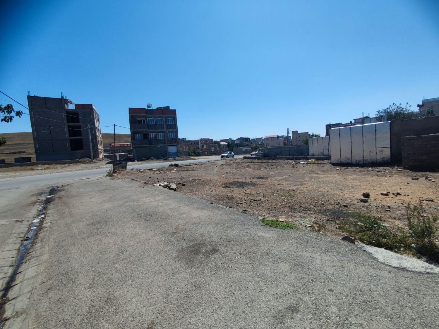 زمین دو بر خیابان اصلی ،نبش تقاطع،فروش توافقی|فروش زمین و ملک کلنگی|نمین, |دیوار