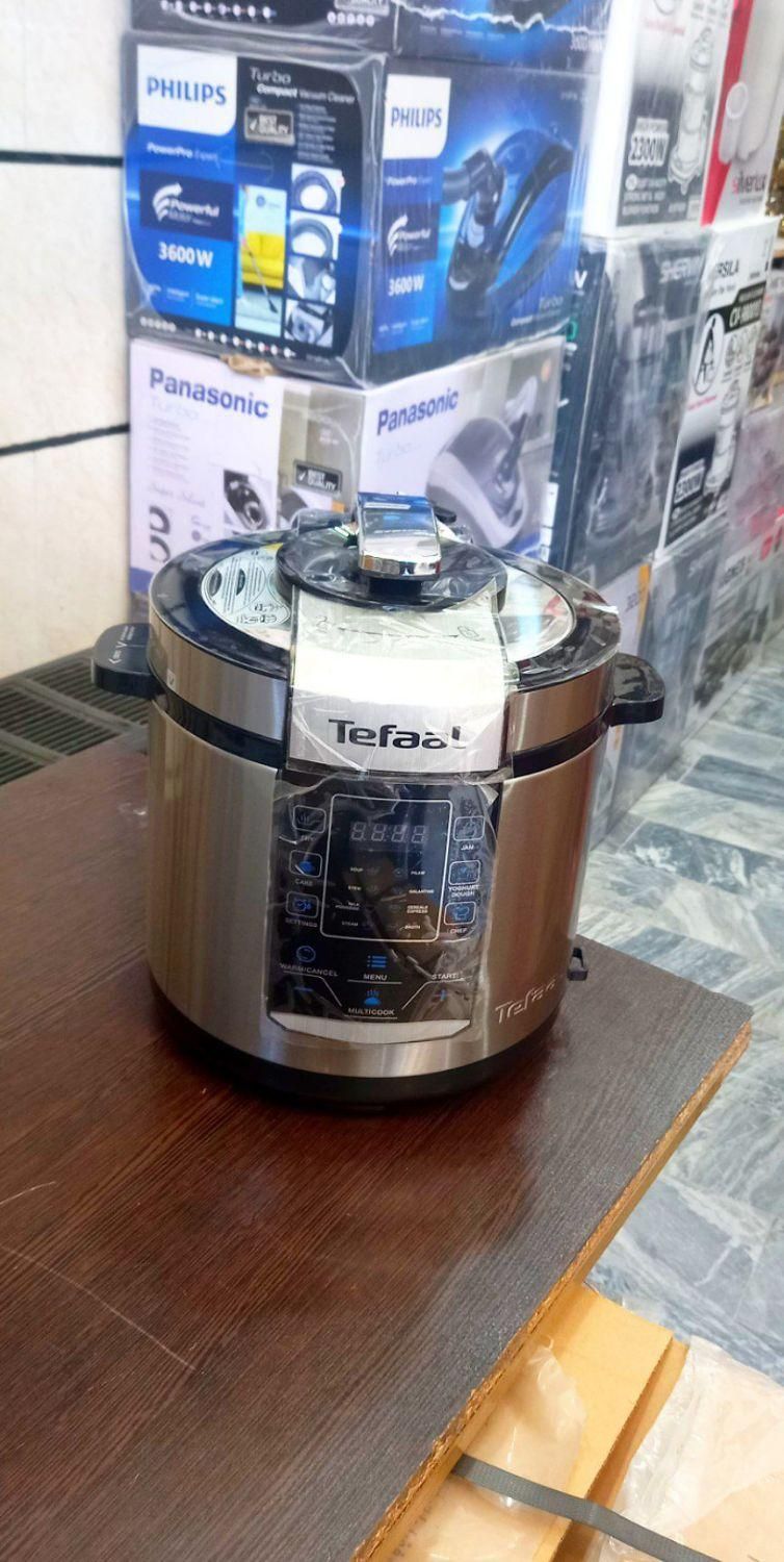 زودپز تفال ۱۴ کار صفحه دیجیتال برقی|اجاق گاز و لوازم برقی پخت‌وپز|بروجرد, |دیوار