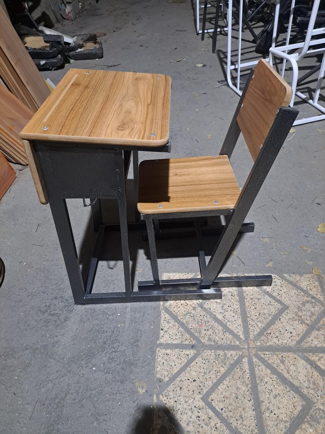 نیمکت تحصیلی منفصل/صندلی تحصیلی|صندلی و نیمکت|مشهد, خواجه ربیع|دیوار