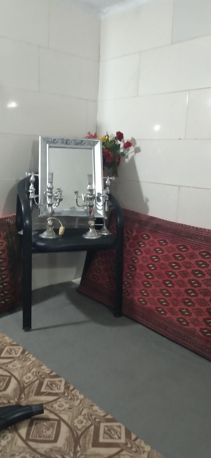 اینه شمعدان|آینه|گرگان, |دیوار