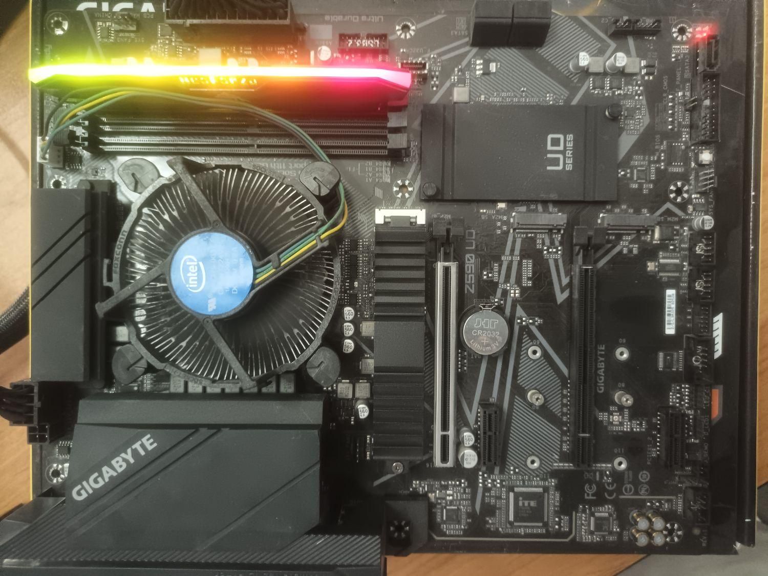 باندل z590 gigabyte با i5 10400 گرافیک دار و فن|قطعات و لوازم جانبی رایانه|تهران, شیرازی|دیوار