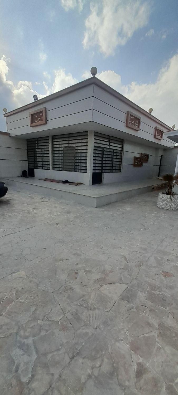 باغ ویلا استخر سرپوشیده آب گرم تمیز|اجارهٔ کوتاهمدت ویلا و باغ|اصفهان, شفق|دیوار