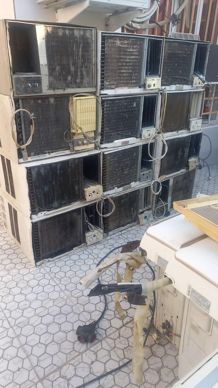 کولر  دوتیک وپنجره ای سالم وسوخته. خریدارم|کولر گازی و فن‌کوئل|اهواز, پادادشهر|دیوار