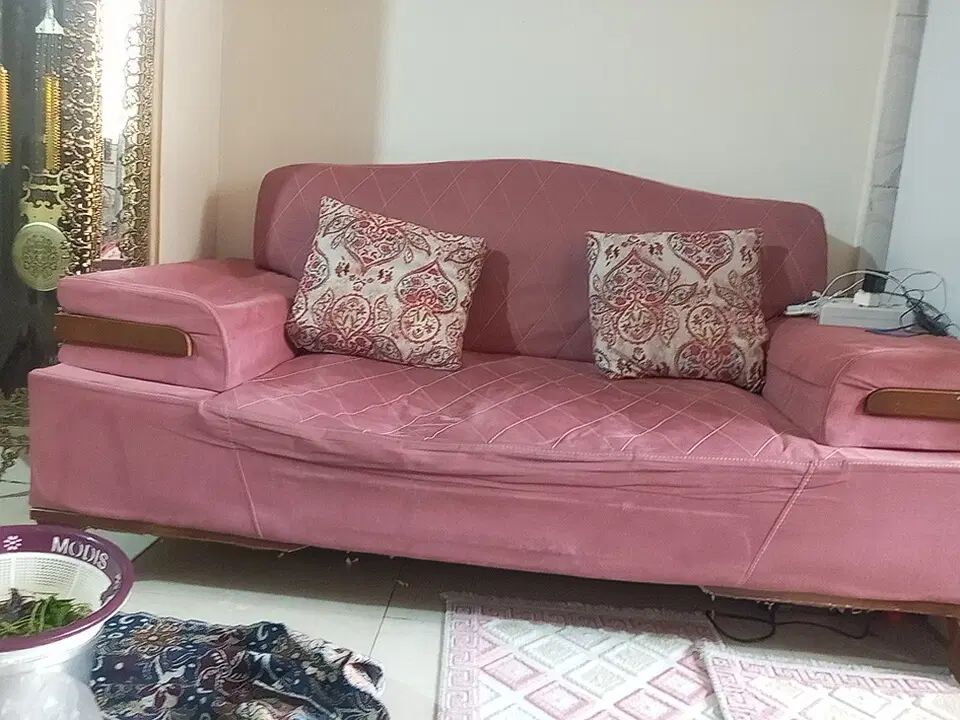 مبل ۷نفره|مبلمان خانگی و میز عسلی|تهران, سنگلج (شاپور)|دیوار