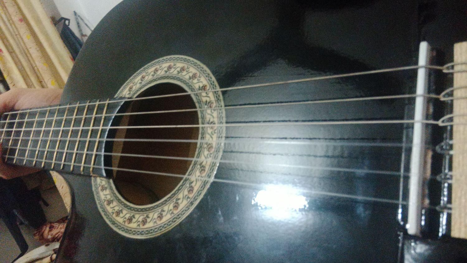 گیتار|گیتار، بیس، امپلیفایر|گرگان, |دیوار