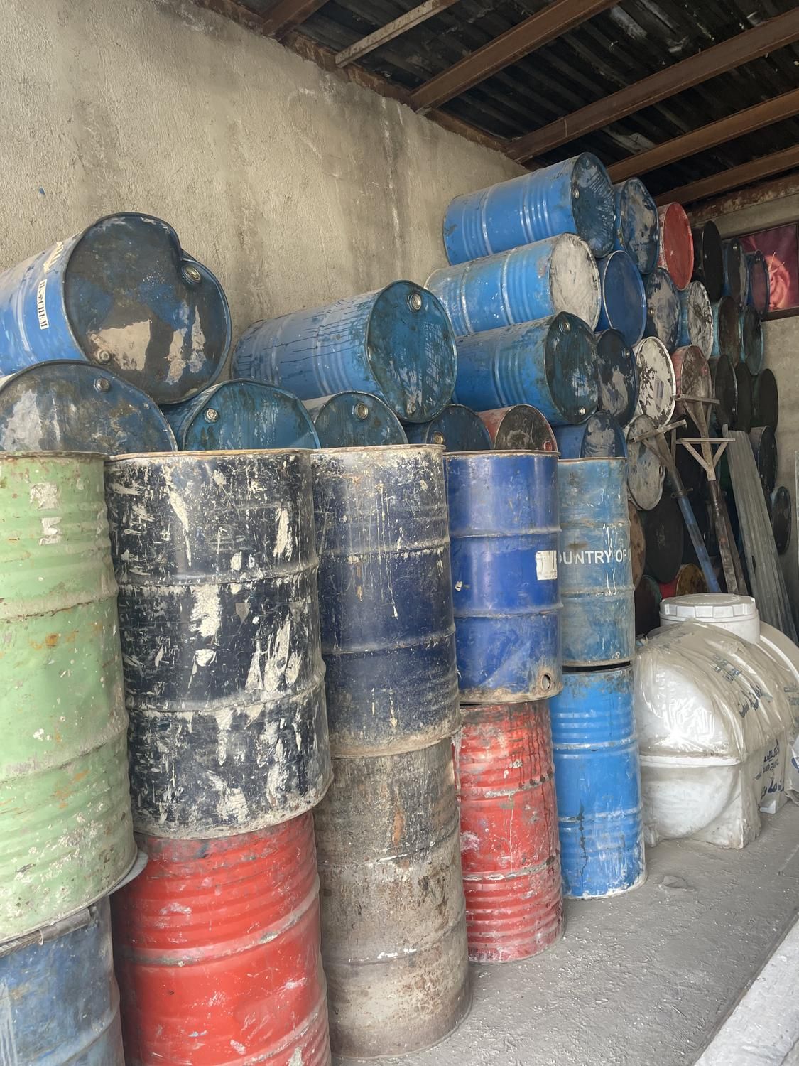 خریدو فروش تخته و بشکه بنایی بصورت عمده و تکی|عمدهفروشی|تهران, شهرک ابوذر|دیوار