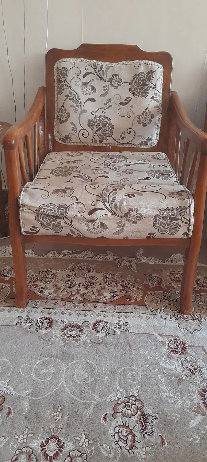 مبل هشت نفره کارکرده|مبلمان خانگی و میز عسلی|کرج, حصار سرجوب|دیوار