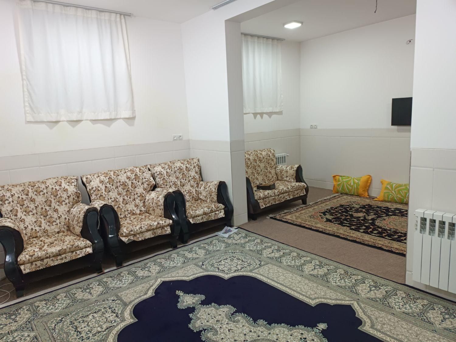 اجاره کوتاه‌ مدت|اجارهٔ کوتاه‌مدت آپارتمان و سوئیت|مهریز, |دیوار