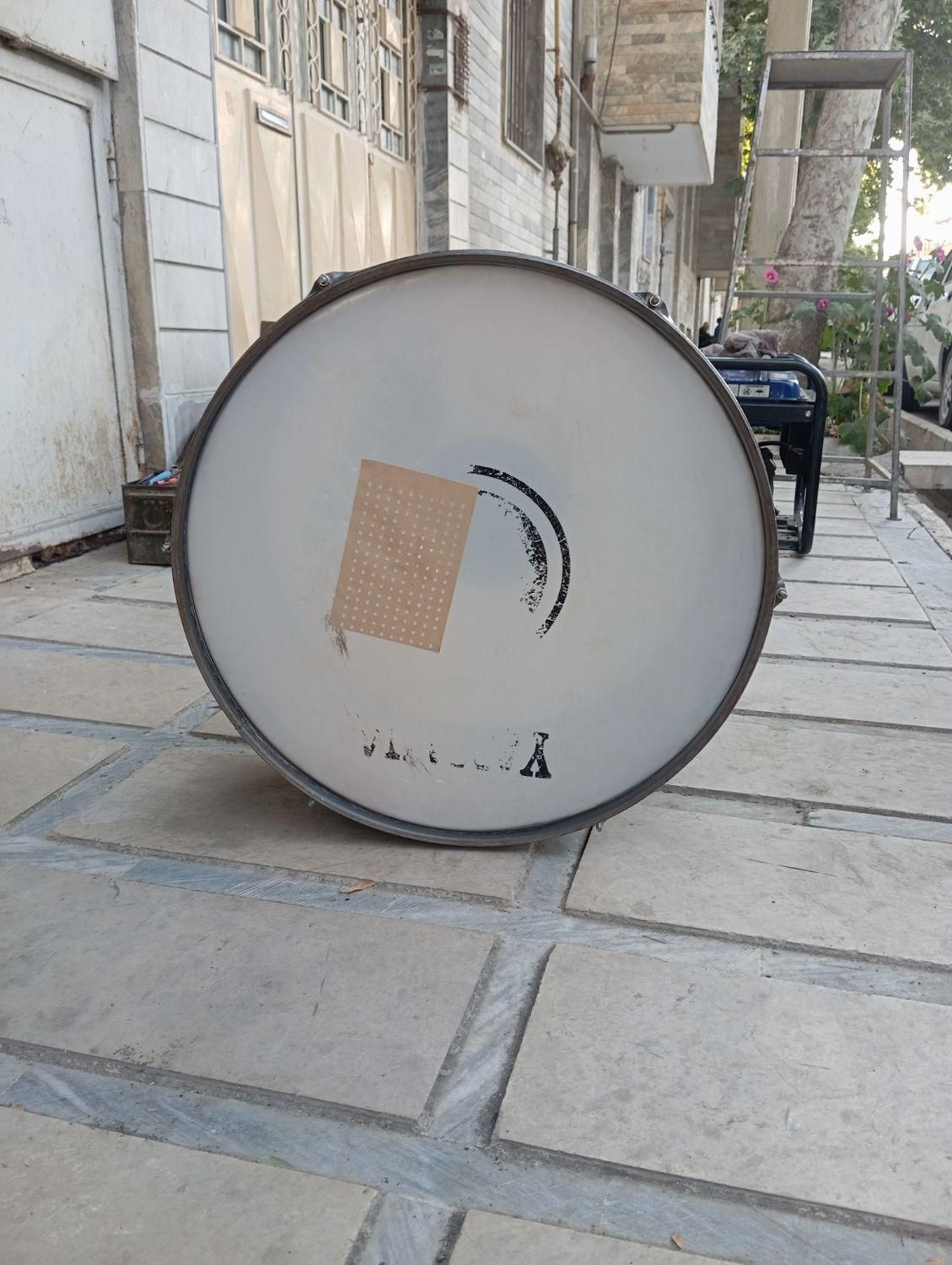 طبل یاماها اصل|درام و پرکاشن|بروجرد, |دیوار