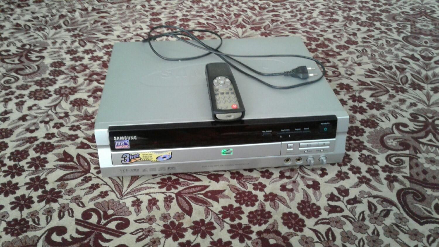 صوتی تصویری سامسونگ سه دیسک|پخش‌کننده DVD و ویدیو|نیشابور, مسکن مهر نور|دیوار