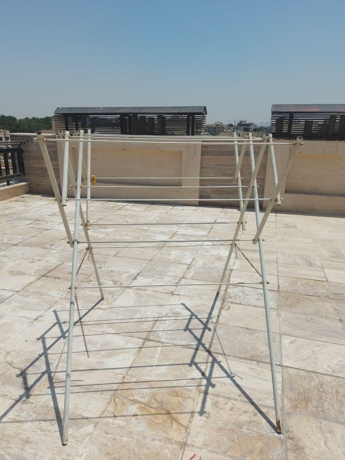 بند رخت|بندرخت و رخت‌آویز|اصفهان, صائب|دیوار