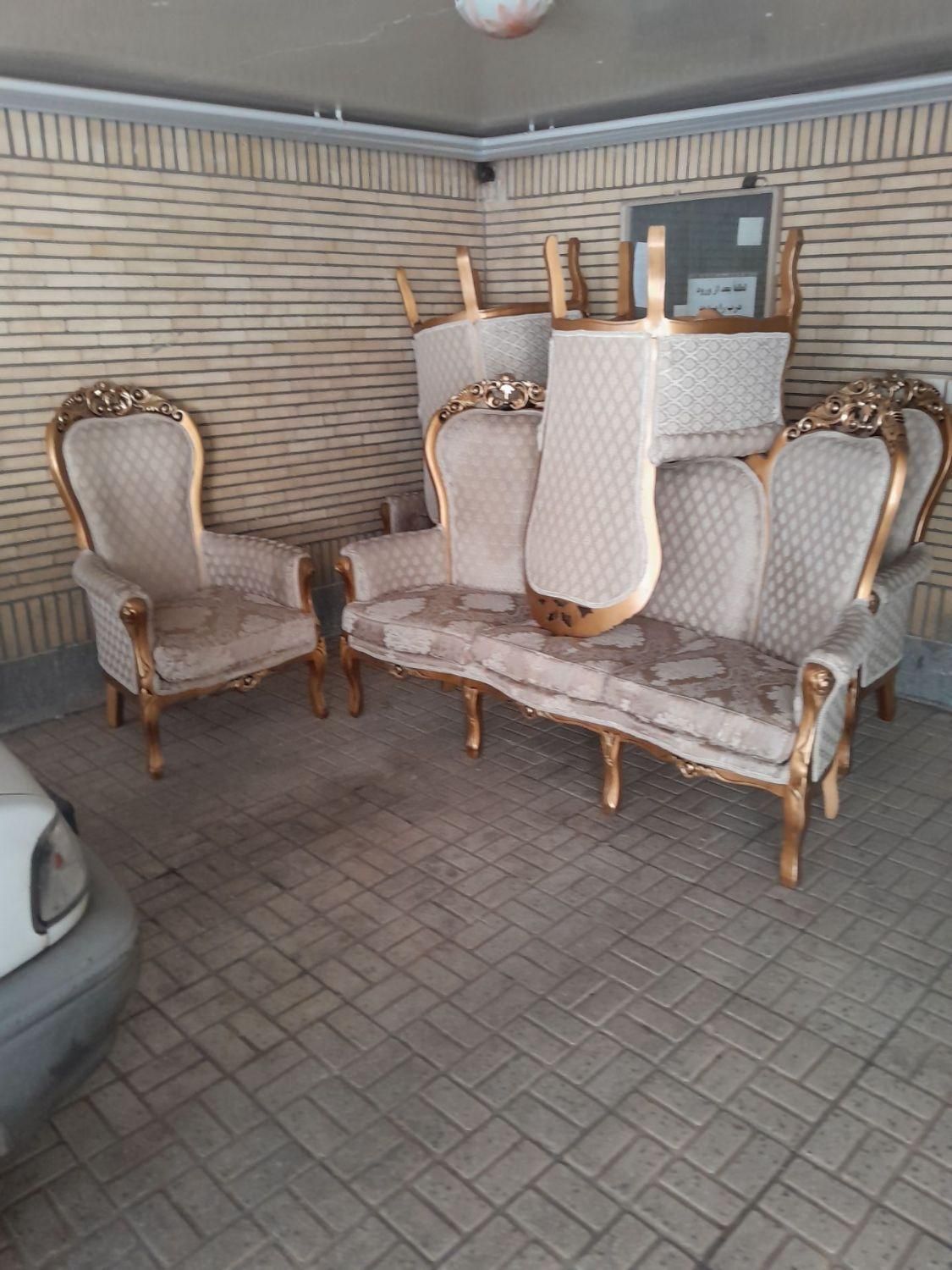 مبل کلاسیک ،چوب راش،ابزاری که خورده کار دسته|مبلمان خانگی و میز عسلی|محمدیه-قزوین, |دیوار