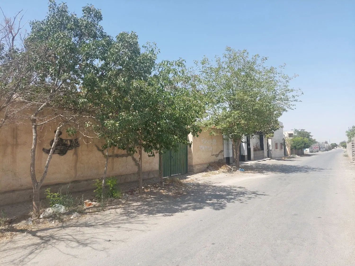۲۰۰مترزمین ویلا تهاتر ساخت کردان سهیلیه زعفرانیه|فروش زمین و ملک کلنگی|کرج, مصباح|دیوار