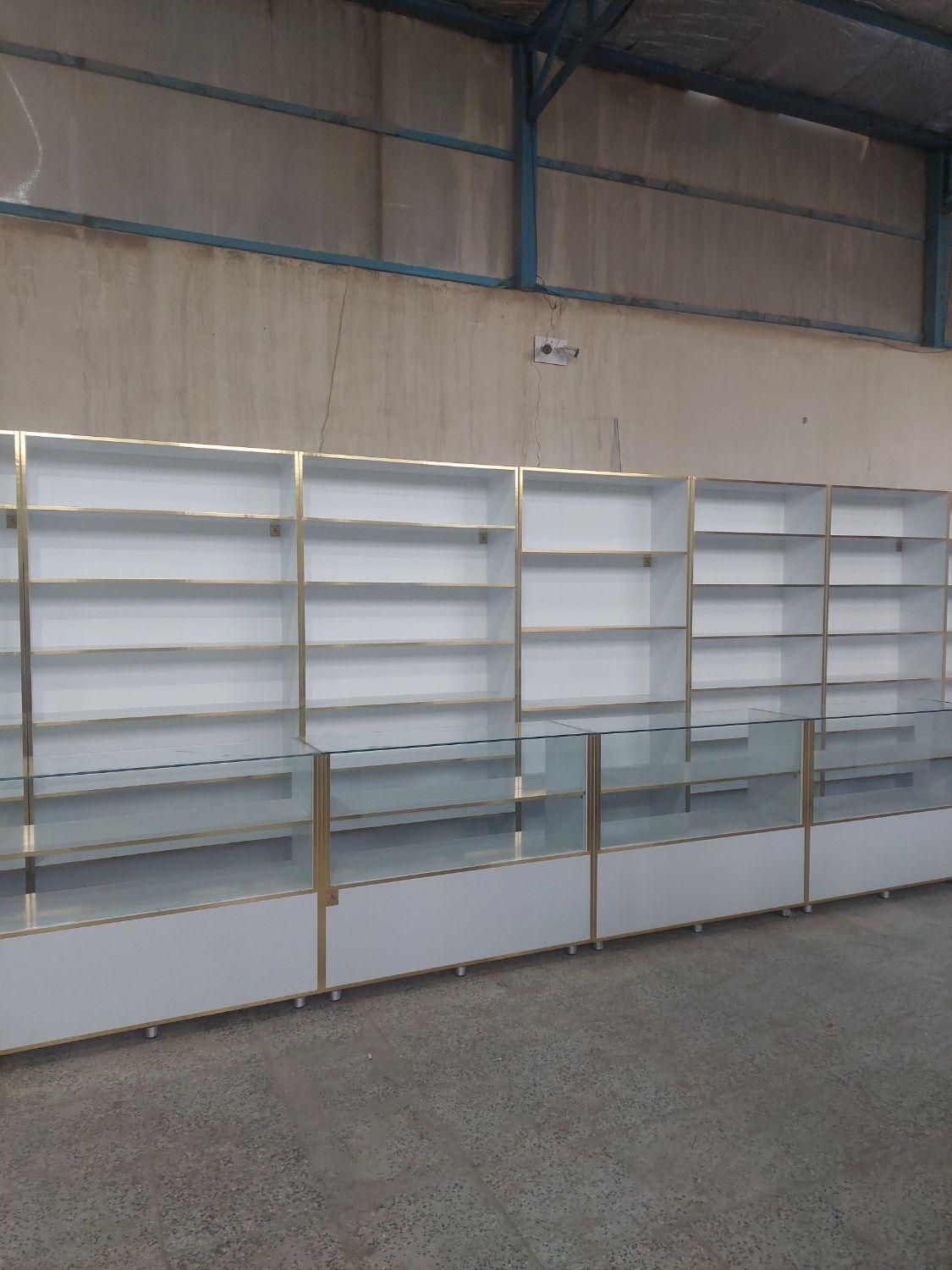 قفسه پیشخوان ویترین استند کانتر رگال مغازه دکور|فروشگاه و مغازه|اصفهان, گورت|دیوار