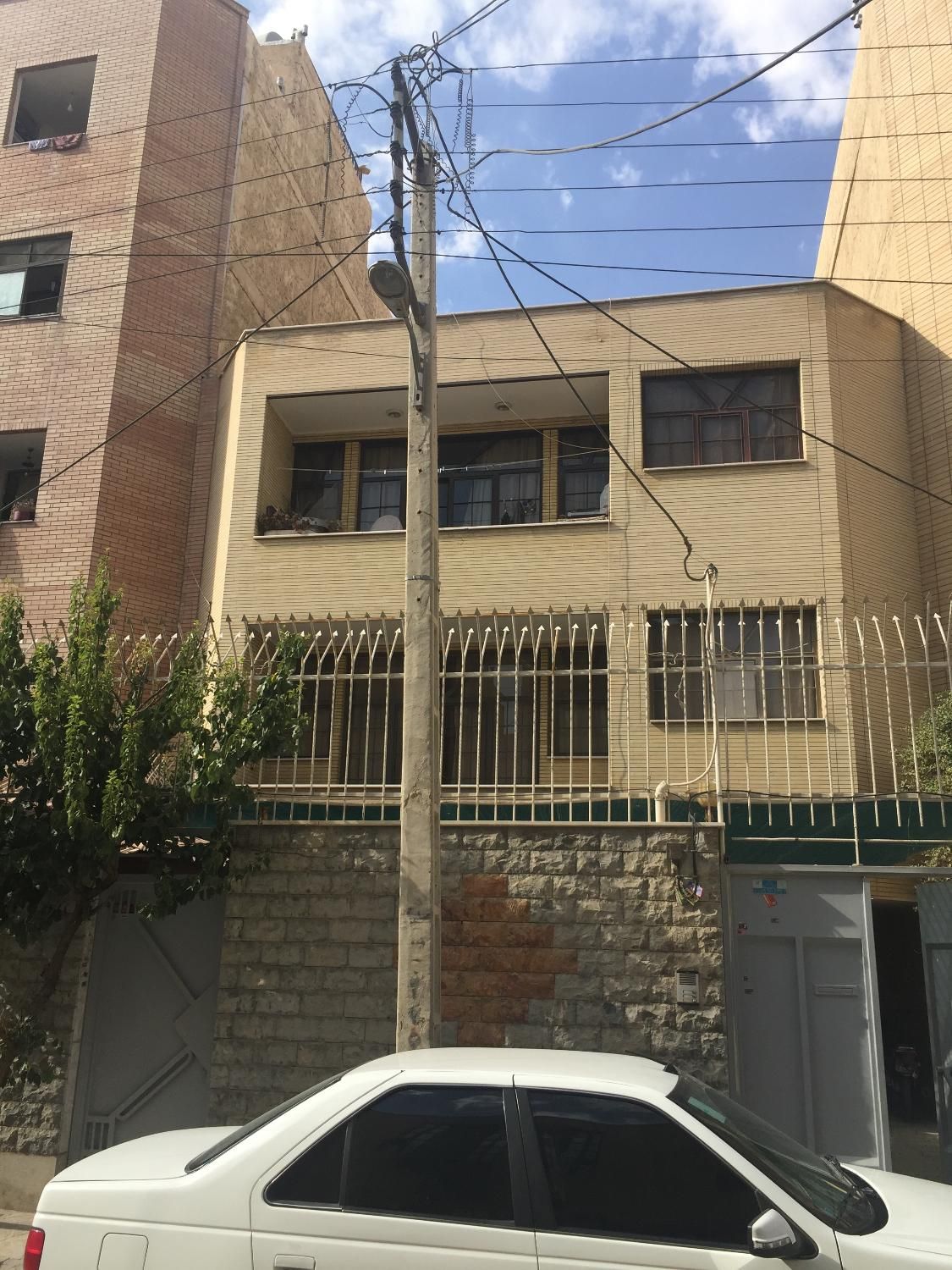 فروش‌خانه|فروش خانه و ویلا|اصفهان, ابر|دیوار