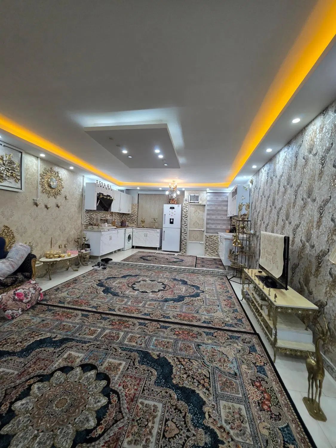 ۷۵ مترمفید روبنما فوول یاسر۲،املاک تماشا،|فروش آپارتمان|کرج, خرمدشت|دیوار