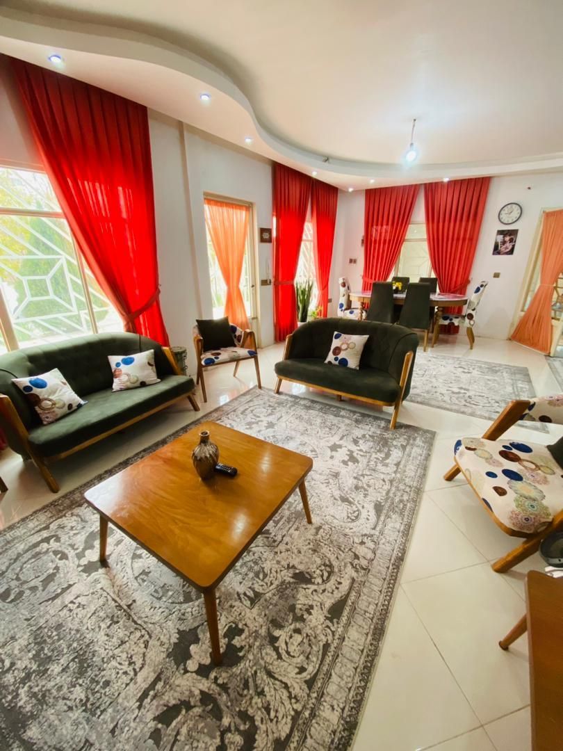 اجاره‌ویلا‌استخر‌داخل‌شیک|اجارهٔ کوتاه‌مدت ویلا و باغ|شهریار, کرد امیر|دیوار