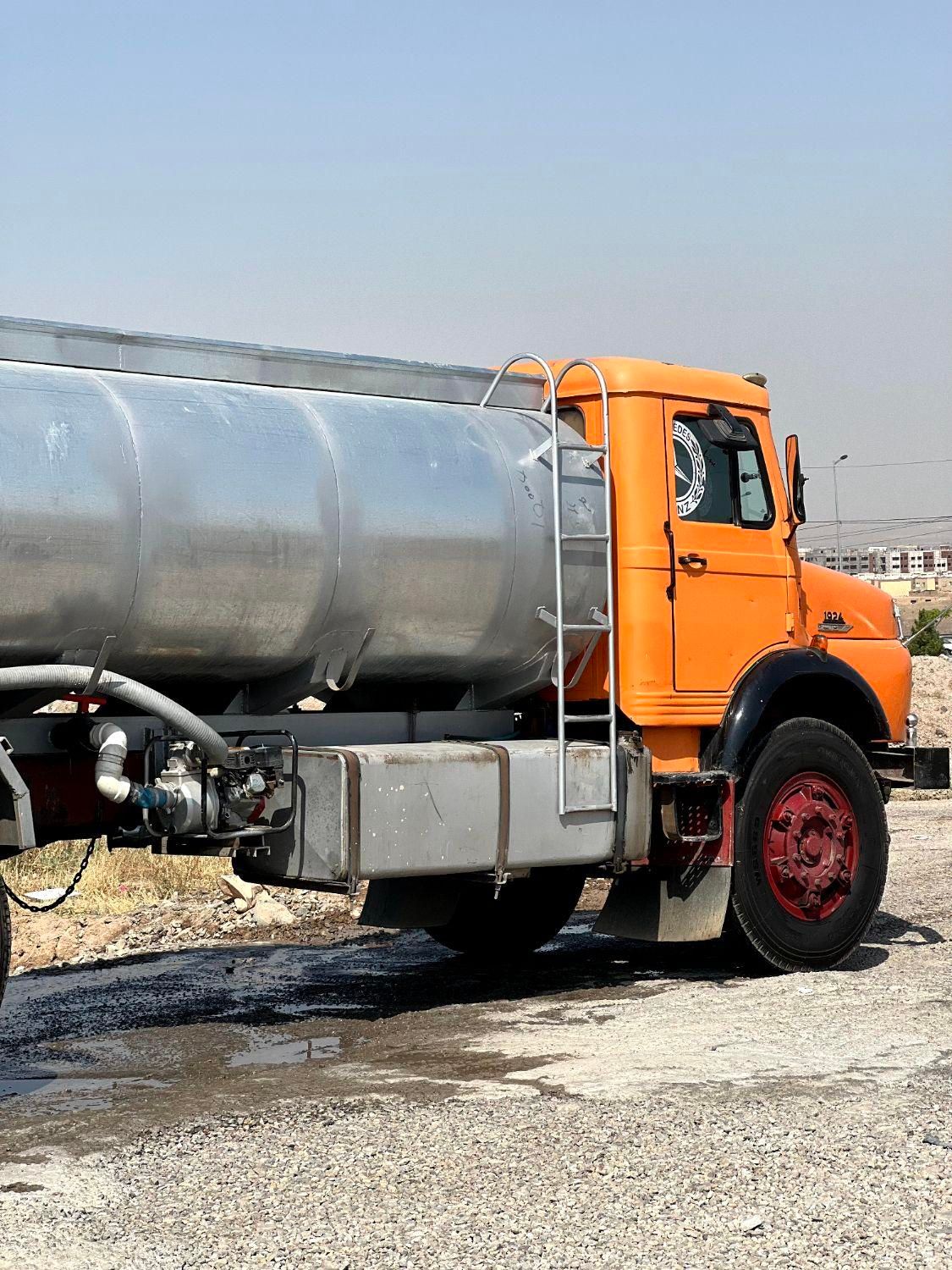 آبرسانی. حمل آب با تانکر|خدمات حمل و نقل|قم, پردیسان|دیوار