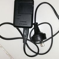 شارژر دوربین کانن Canon|دوربین عکاسی و فیلم‌برداری|تهران, نواب|دیوار