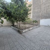 رهن-و-اجاره-ویلایی-دربست-حیاط-باصفا