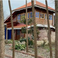 کلبه-دوبلکس-در-باغ-بزرگ-ورود-امروز