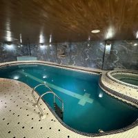 اجاره-روزانه-باغ-ویلا-استخردار-در-شهریار-laquo-دوخواب-raquo