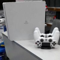 ps4slim ریجن ۲ دو دسته در حد با لوازم کپی خور|کنسول، بازی ویدئویی و آنلاین|تهران, جمال‌زاده|دیوار