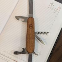 چاقو ویکتورینوکس اسپارتان Victorinox Spartan Wood|کوهنوردی و کمپینگ|تهران, ستارخان|دیوار