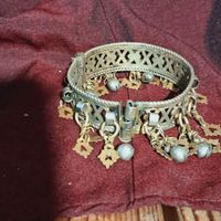 یک عدد النگوی قدیمی احتمالازمان قاجار محکم وزیبا|کلکسیون اشیاء عتیقه|تهران, شهرک غرب|دیوار