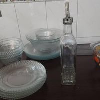 تعدادی ظروف پیرکس و پذیرایی وسرو|ظروف سرو و پذیرایی|تهران, شهرک تختی|دیوار