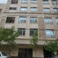 ویلایی-دربست-800-متر-زیربنا-بازسازی-شده