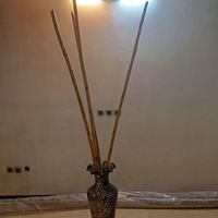 گلدان بزرگ با چوب بامبو|گل مصنوعی|اصفهان, شمس آباد|دیوار