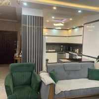 فروش-فوری-104-نورگیر-عالی-واقع-در-17-شهریور