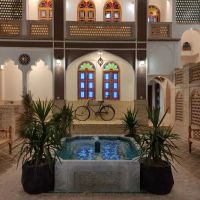 واحد-اقامتگاه-سوییت-اسکان-هتل-سنتی-عمارت-شمسه