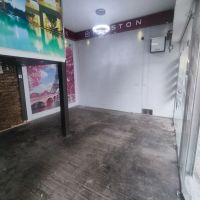 مغازه-30-متری-بر-خیابان-زرهی