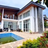 ویلا-دوبلکس-استخر4فصل-و-مبله-رویان