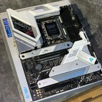مادربرد Rog Z690 a gaming wifi d4|قطعات و لوازم جانبی رایانه|تهران, میدان ولیعصر|دیوار