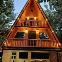 اجاره-کلبه-چوبی-سوئیسی-تریبلکس-جکوزی-دار