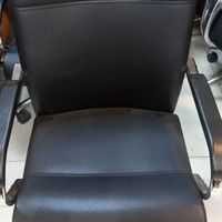 تعدادی صندلی تیراژه در حد نو و بدون زدگی|مبلمان اداری|تهران, دروازه شمیران|دیوار