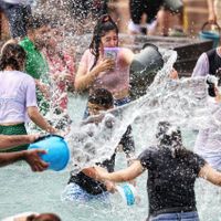 تور ارمنستان گروهی جشن آب|تور و چارتر|تهران, نواب|دیوار