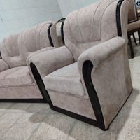 فروش مبل راحتی دست دوم ۹نفره|مبلمان خانگی و میز عسلی|اصفهان, بابوکان|دیوار
