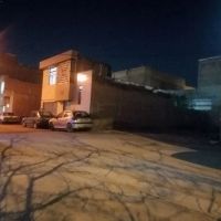 منزل-ویلایی-120متری-درب-از-ساختمان-پارکینگ-دار